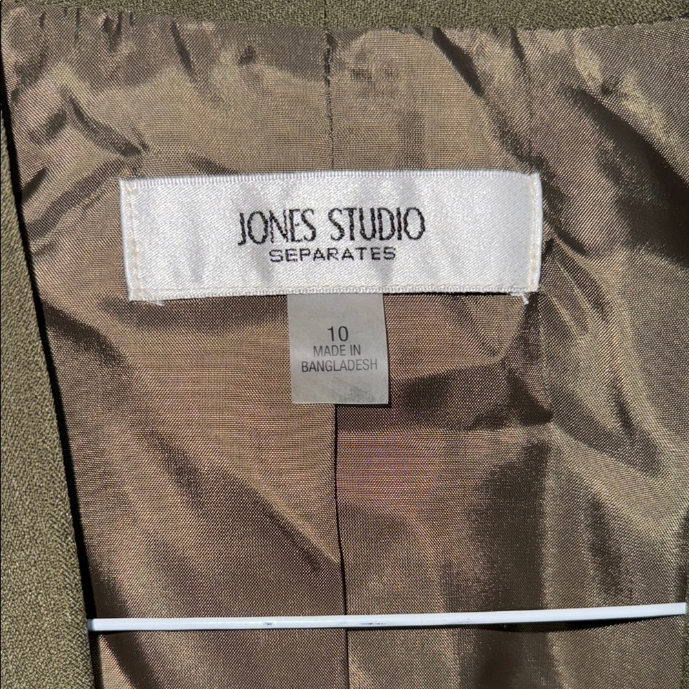 Olive Green Women's Jacket - Picture 2 of 5